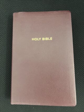 CSB Gift & Award Bible, Burgundy Imitation Leather, Red Letter, Presentation Page, Full-color Maps, Easy-to-Read Bible Serif Type